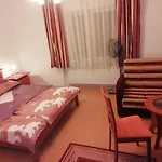 Asta La Vista Vendeghaz 3* Miskolc