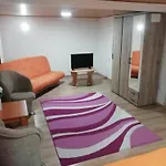 Gasthuis Asta La Vista Vendeghaz 3*