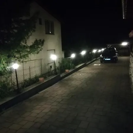 Asta La Vista Vendeghaz Guest house *