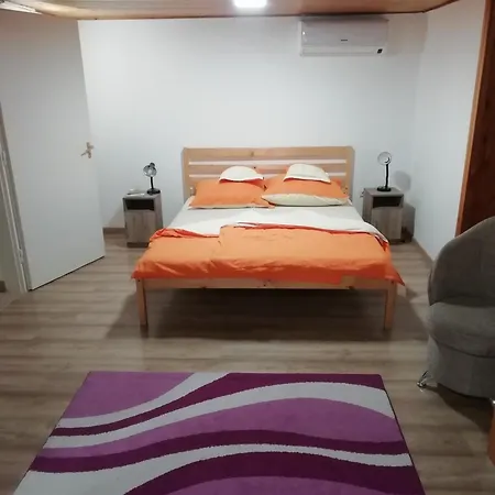 Asta La Vista Vendeghaz Miskolc